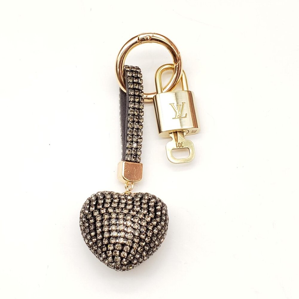Louis Vuitton Gold Lock & Key 🔑 Authentic LV Unbranded Heart Keychain Charm